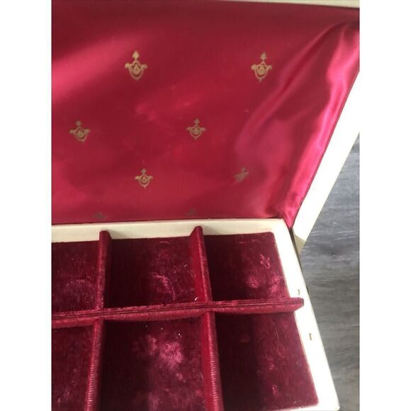 Bond Street Jewelry Box With Red Felt Liner. Vintage - Picture 5 of 16
